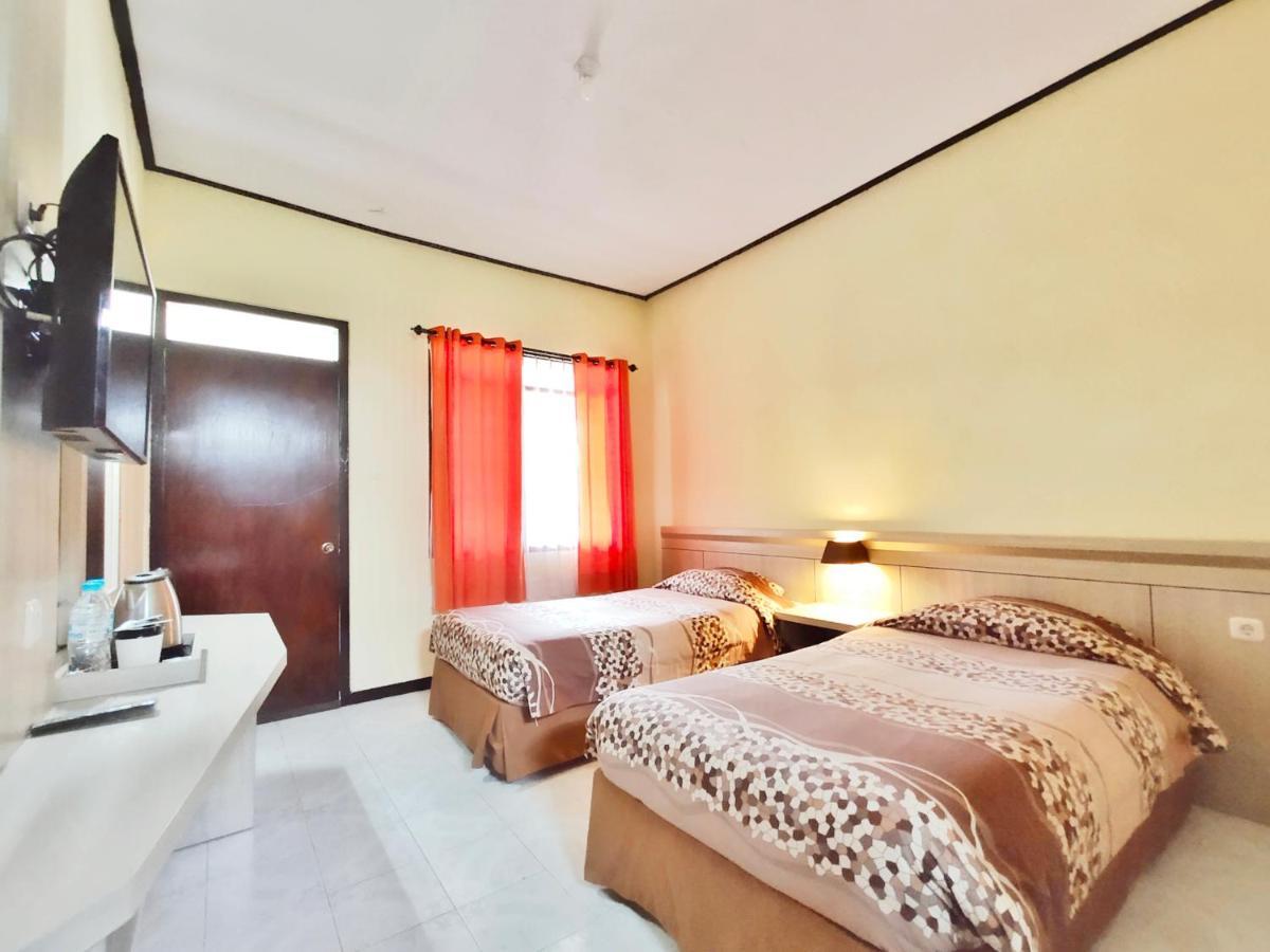Bromo Permai 1 Hotel Luaran gambar