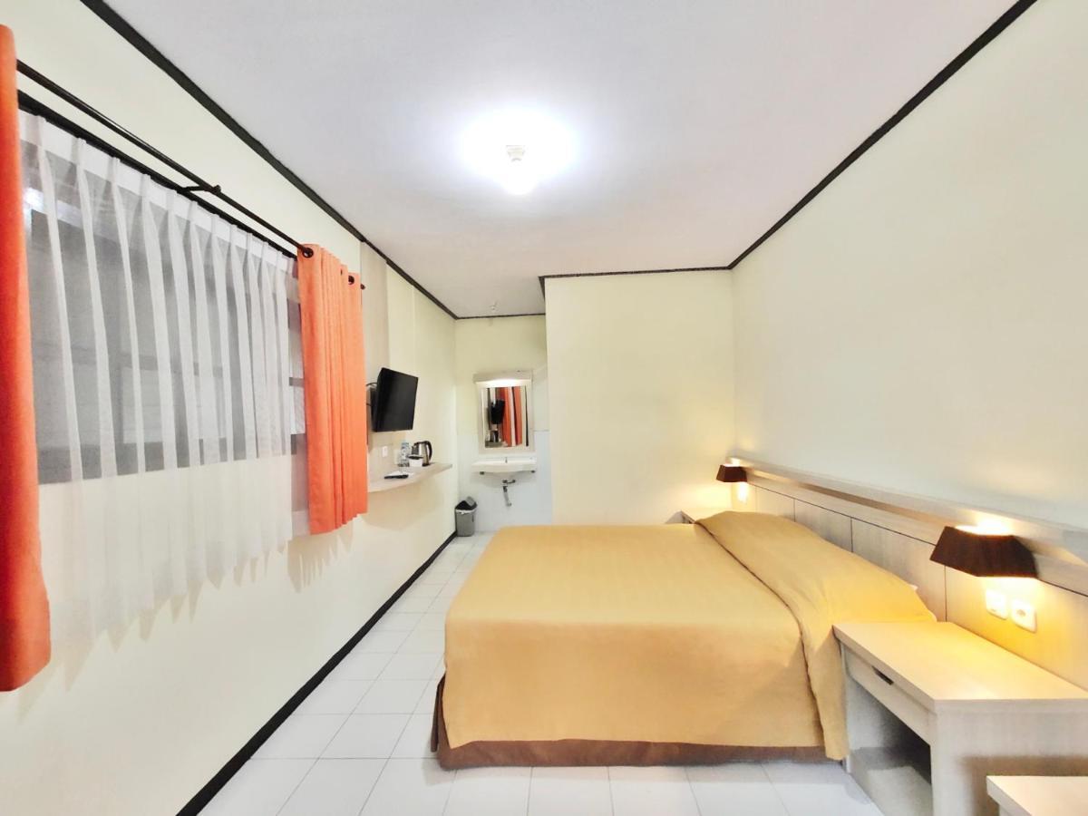 Bromo Permai 1 Hotel Luaran gambar