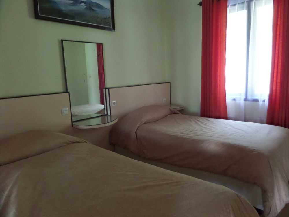 Bromo Permai 1 Hotel Luaran gambar