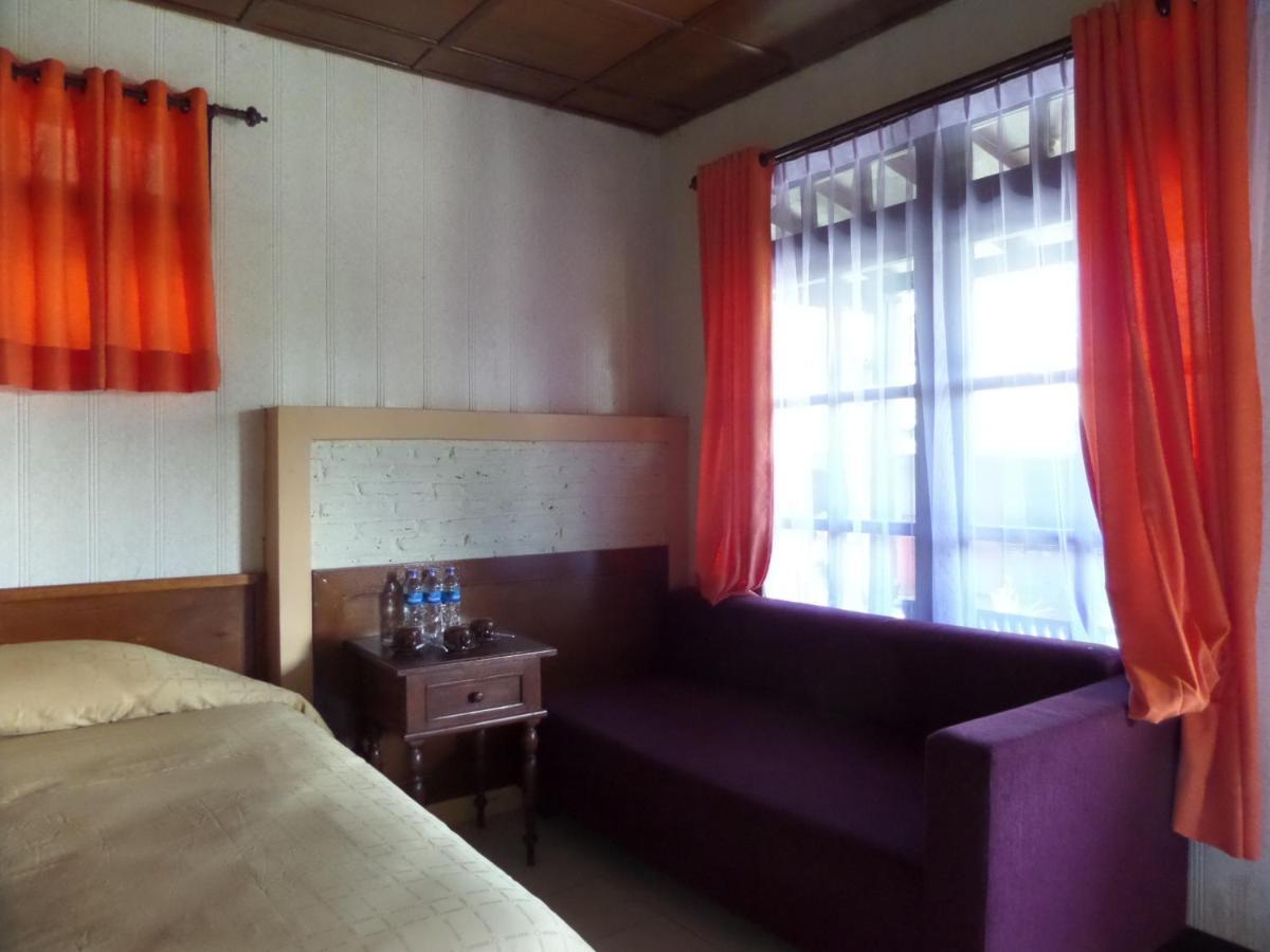 Bromo Permai 1 Hotel Luaran gambar